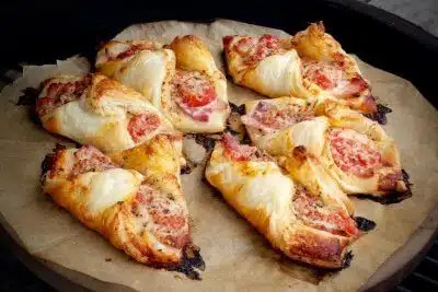 Cheese, tomato and bacon pastry